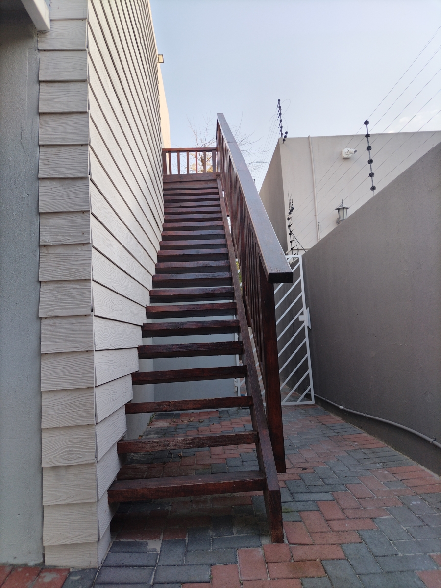 5 Bedroom Property for Sale in Milnerton Ridge Western Cape